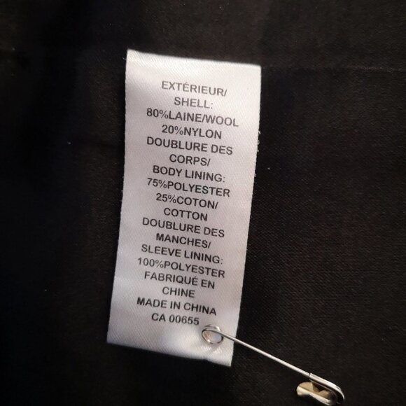 Reitmans Ladies Black Fully Lined 3 Button Closure Pea Coat - Picture 8 of 9